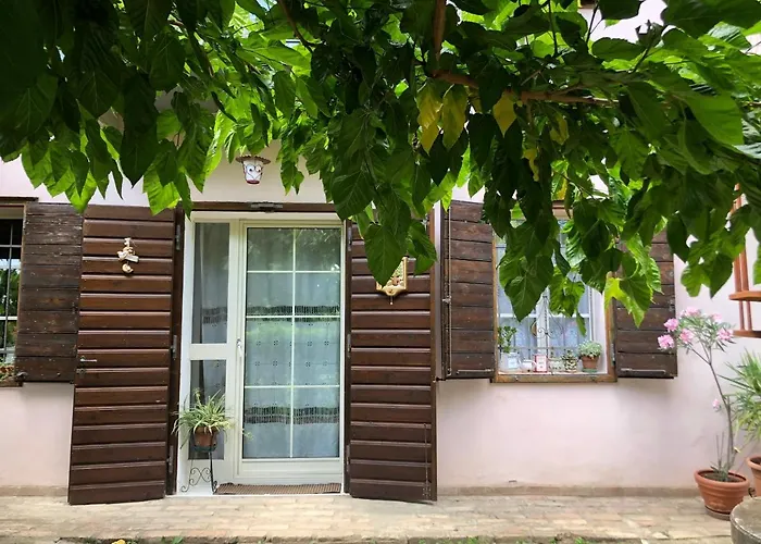 La Casa Nel BoscoBed and Breakfast